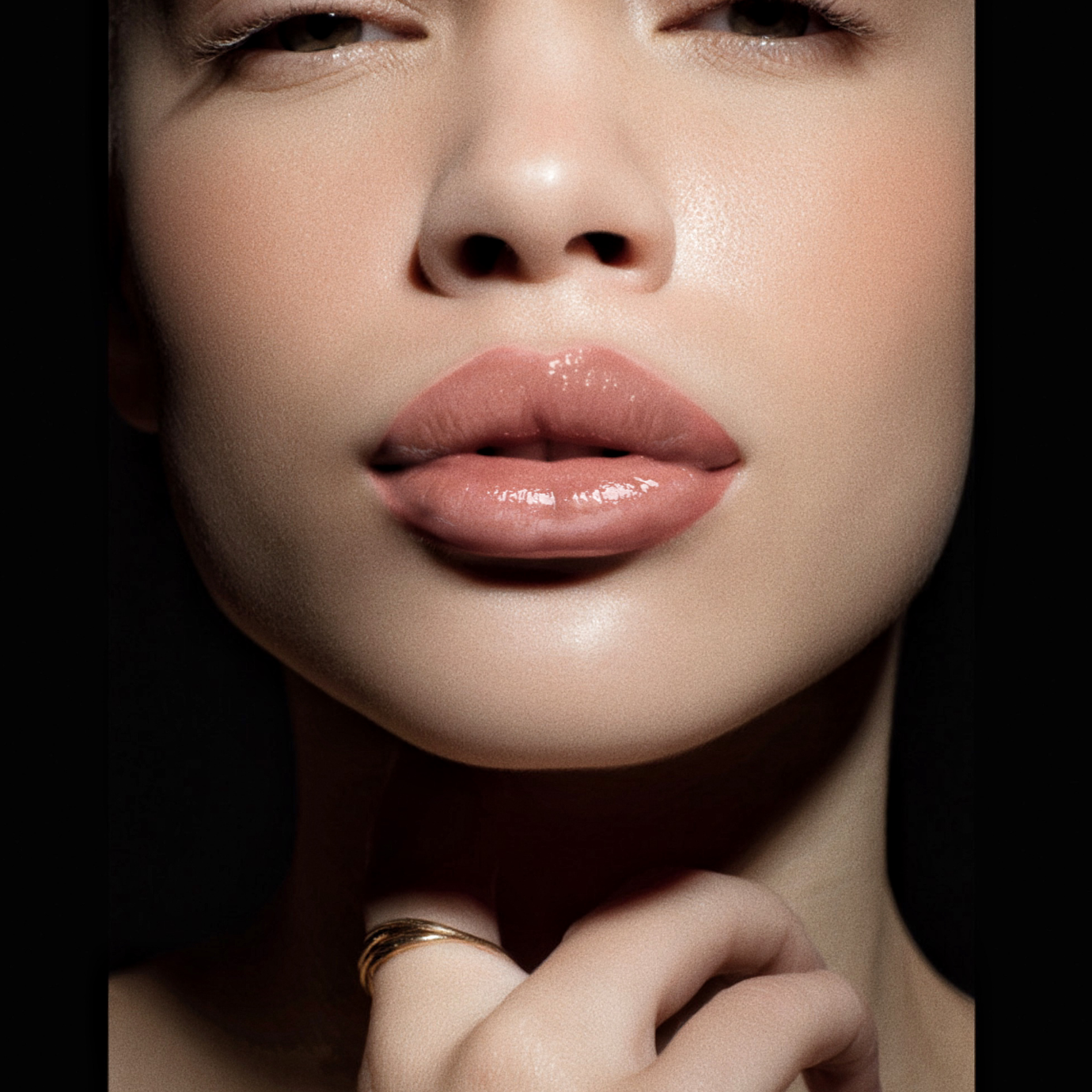 bouche femme albinos lip gloss 20 Obiri vertuous beauty