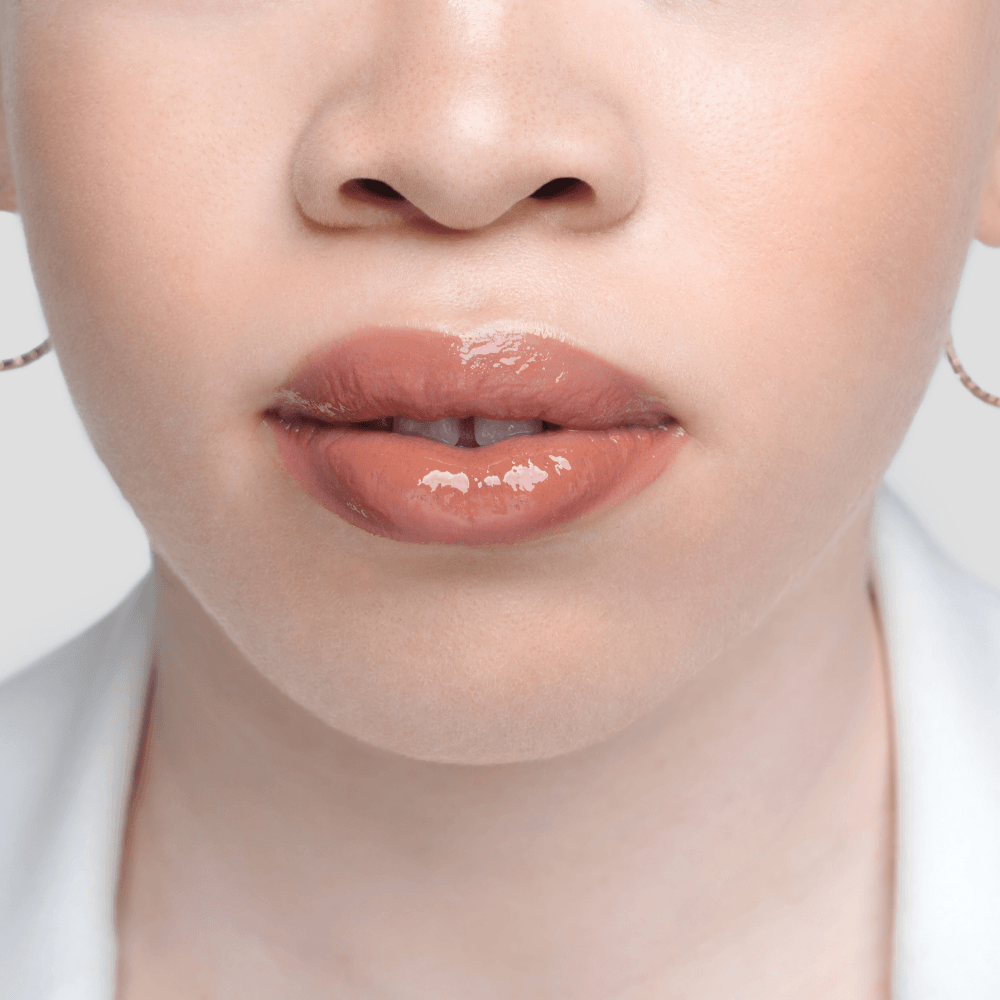 bouche femme albinos lip gloss 30 Mennzwi vertuous beauty