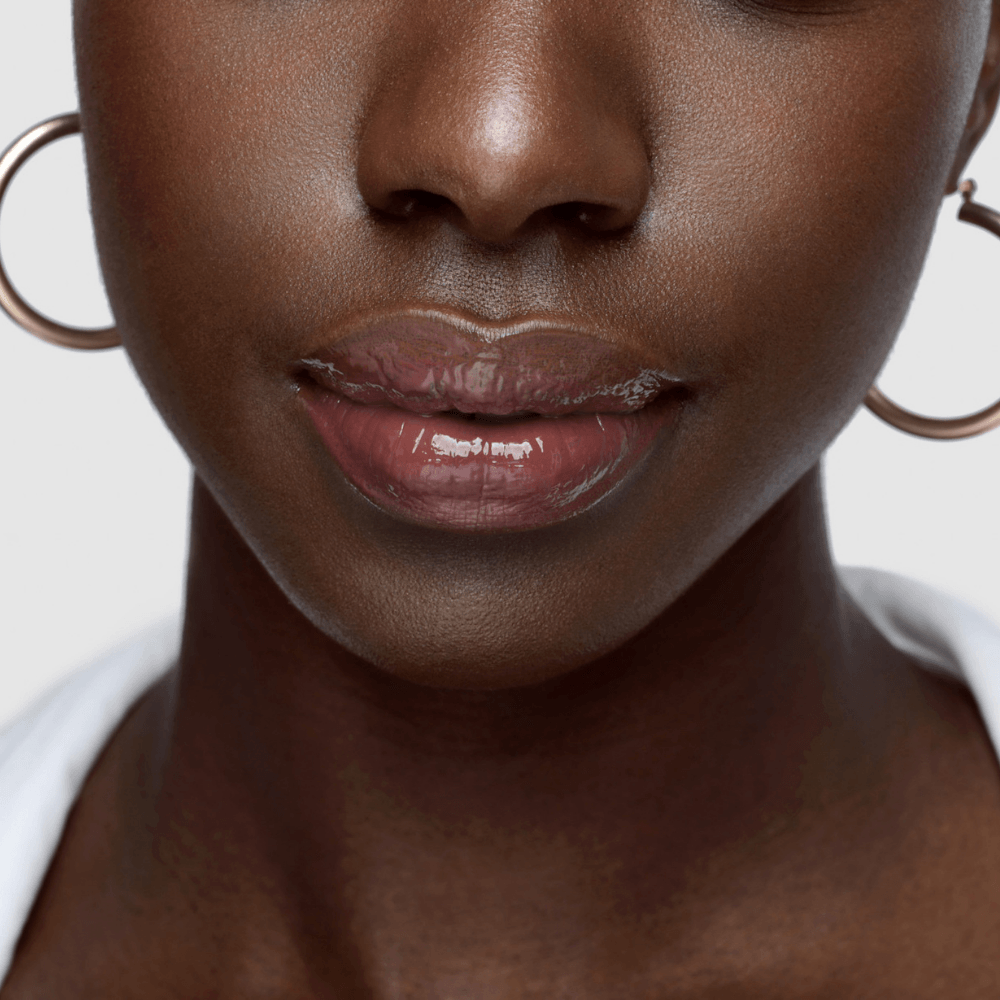 mouth black woman lip gloss 50 Mwasi vertuous beauty